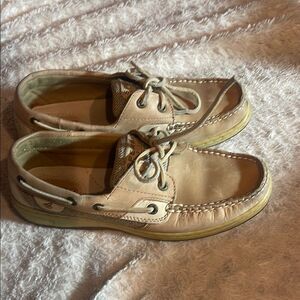 Sperry Tan Boat Shoes with Leather Finish and Moccasin Toe